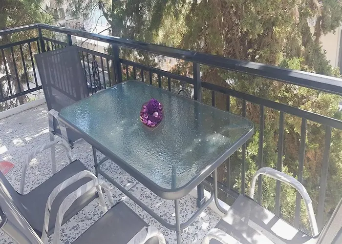 Nea Peramos Apartment Up To 8 Person